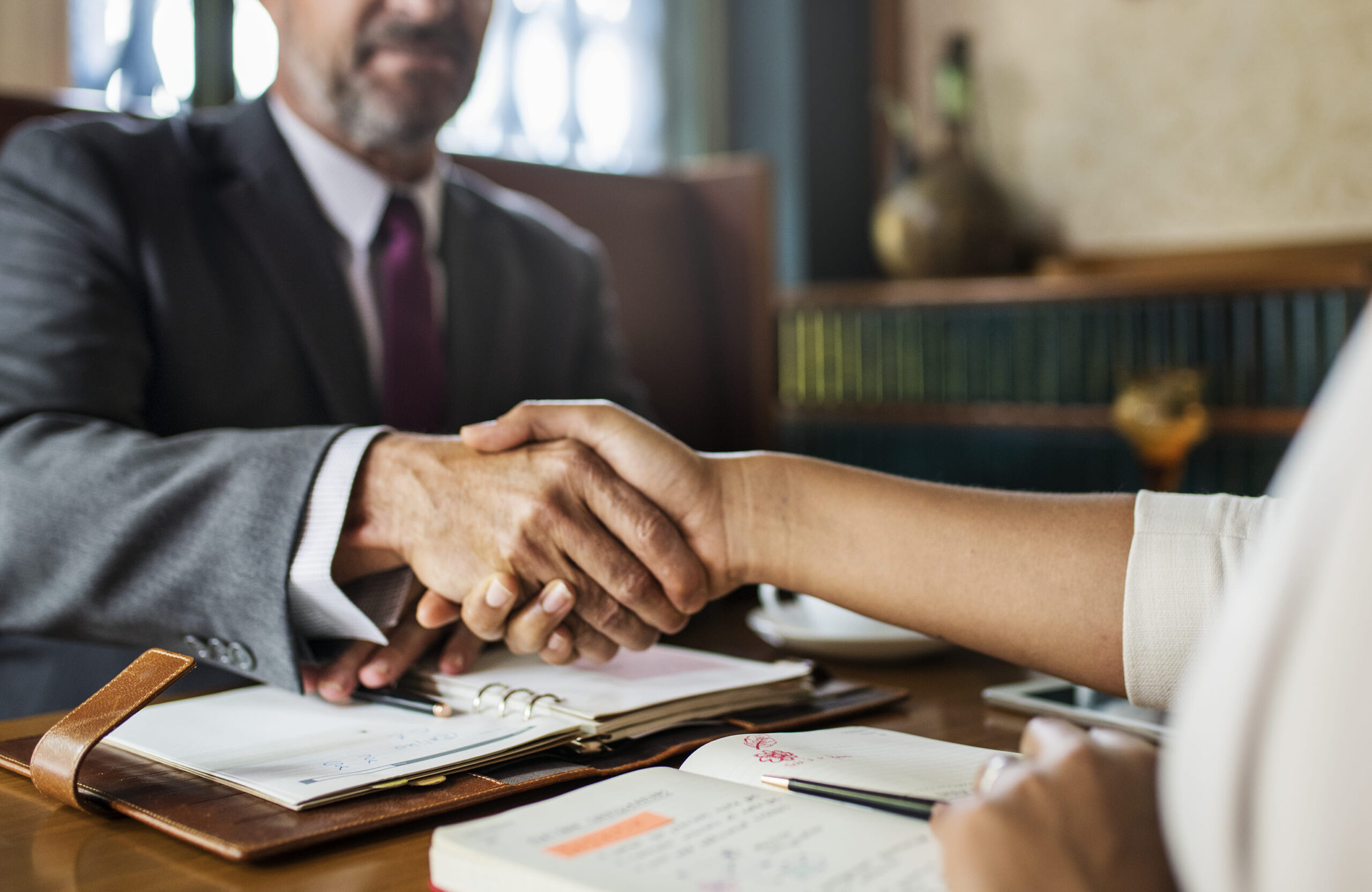 Como garantir um bom controle financeiro de escritório de advocacia? Conheça 3 métodos para organizar as finanças do seu negócio.